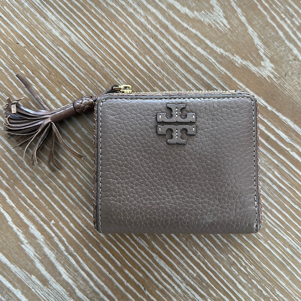 Tory Burch wallet